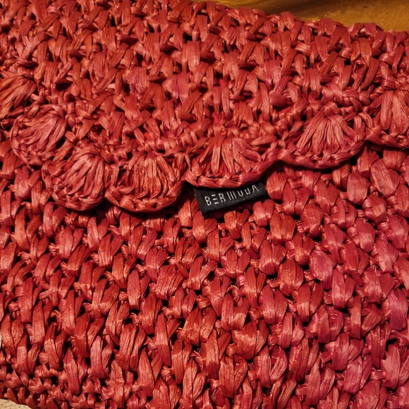 *SOLD* Bermuda Raffia Or Rattan Woven Clutch - NWOT - Picture 4 of 11